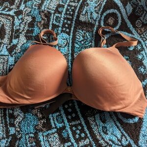 Slightly used 34b vs bra